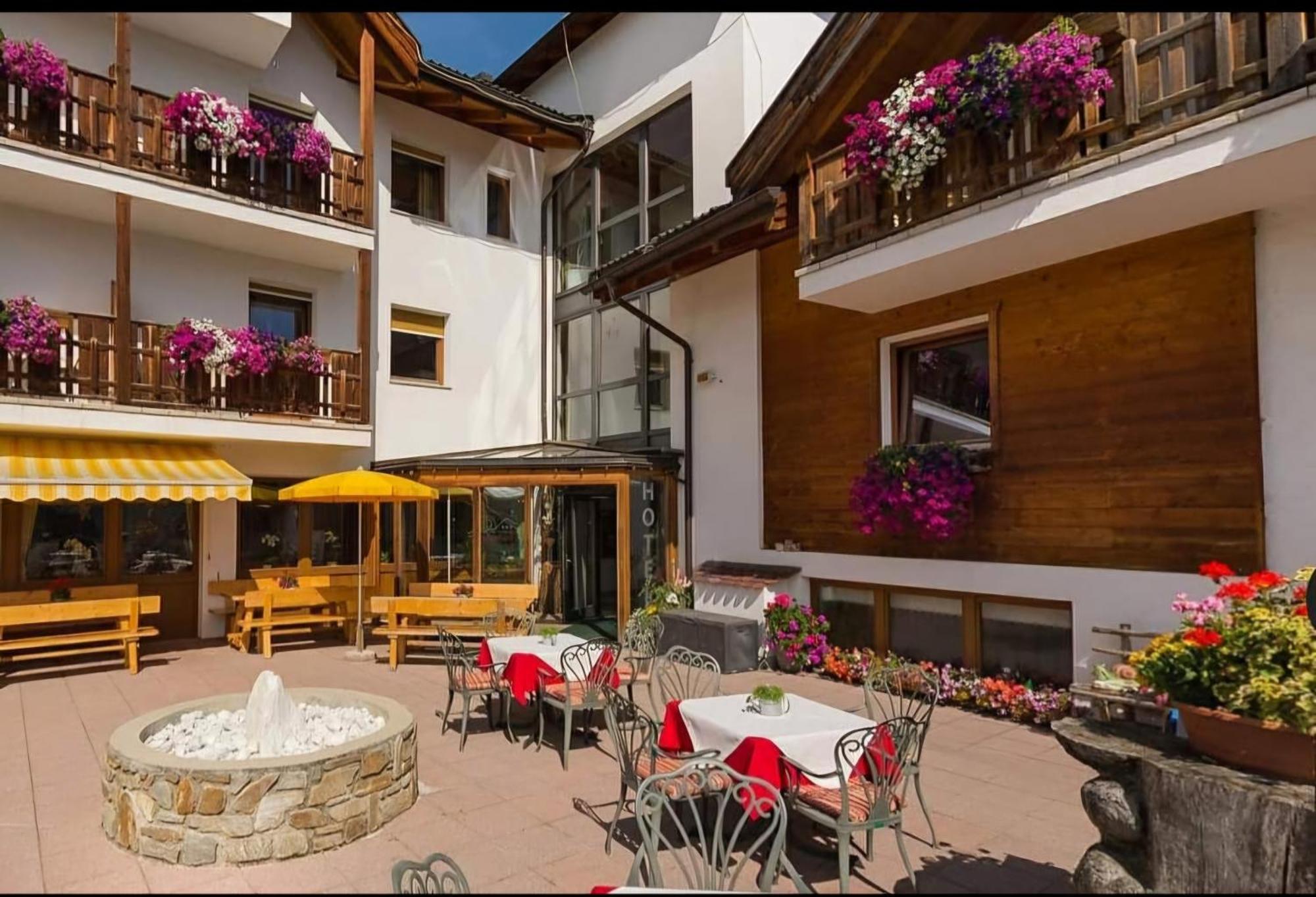 Hotel Tonnerhof Рачинес Екстер'єр фото